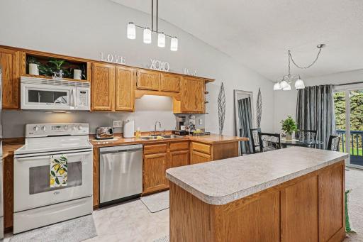 6683 Falstaff Road, Saint Paul, MN 55125