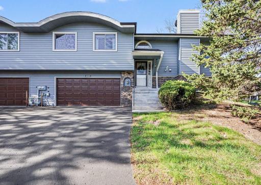 6683 Falstaff Road, Saint Paul, MN 55125