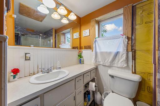 19624 Roberds Lake Boulevard, Faribault, MN 55021