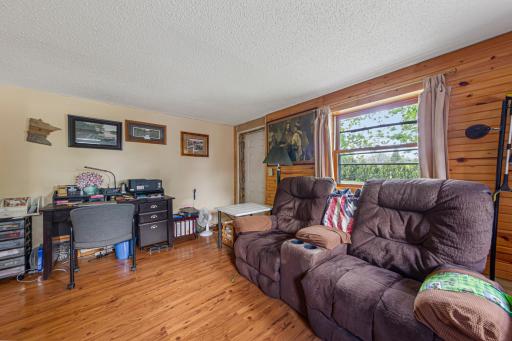 19624 Roberds Lake Boulevard, Faribault, MN 55021