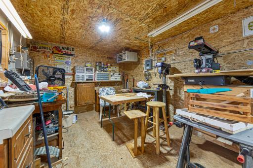 19624 Roberds Lake Boulevard, Faribault, MN 55021