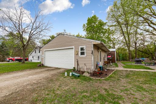 19624 Roberds Lake Boulevard, Faribault, MN 55021