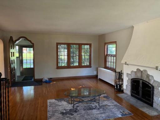 5140 Queen Avenue S, Minneapolis, MN 55410