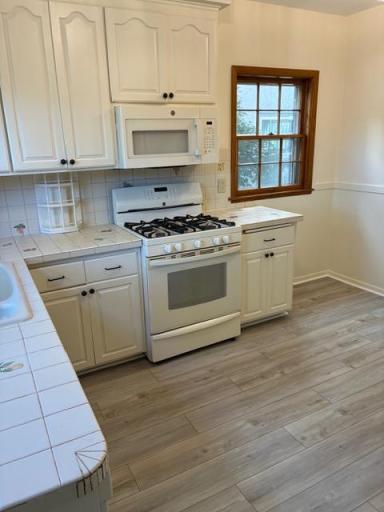 5140 Queen Avenue S, Minneapolis, MN 55410