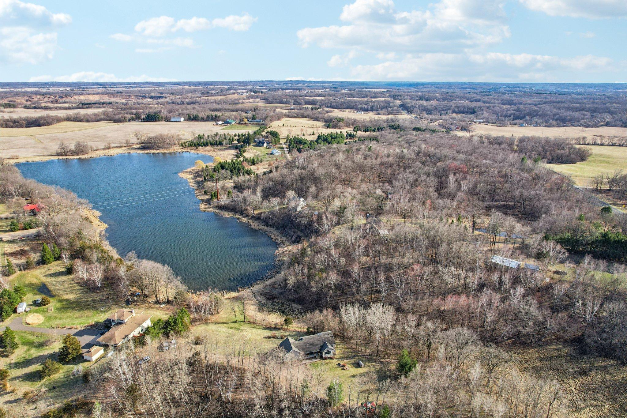 67-web-or-mls-Pleasant Valley Rd-S0804-067.jpg
