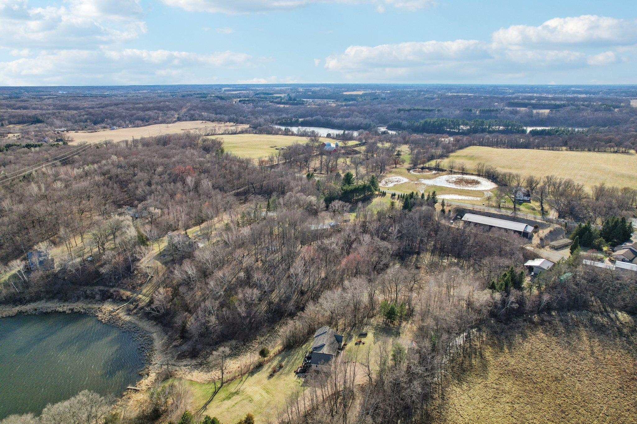 66-web-or-mls-Pleasant Valley Rd-S0804-066.jpg
