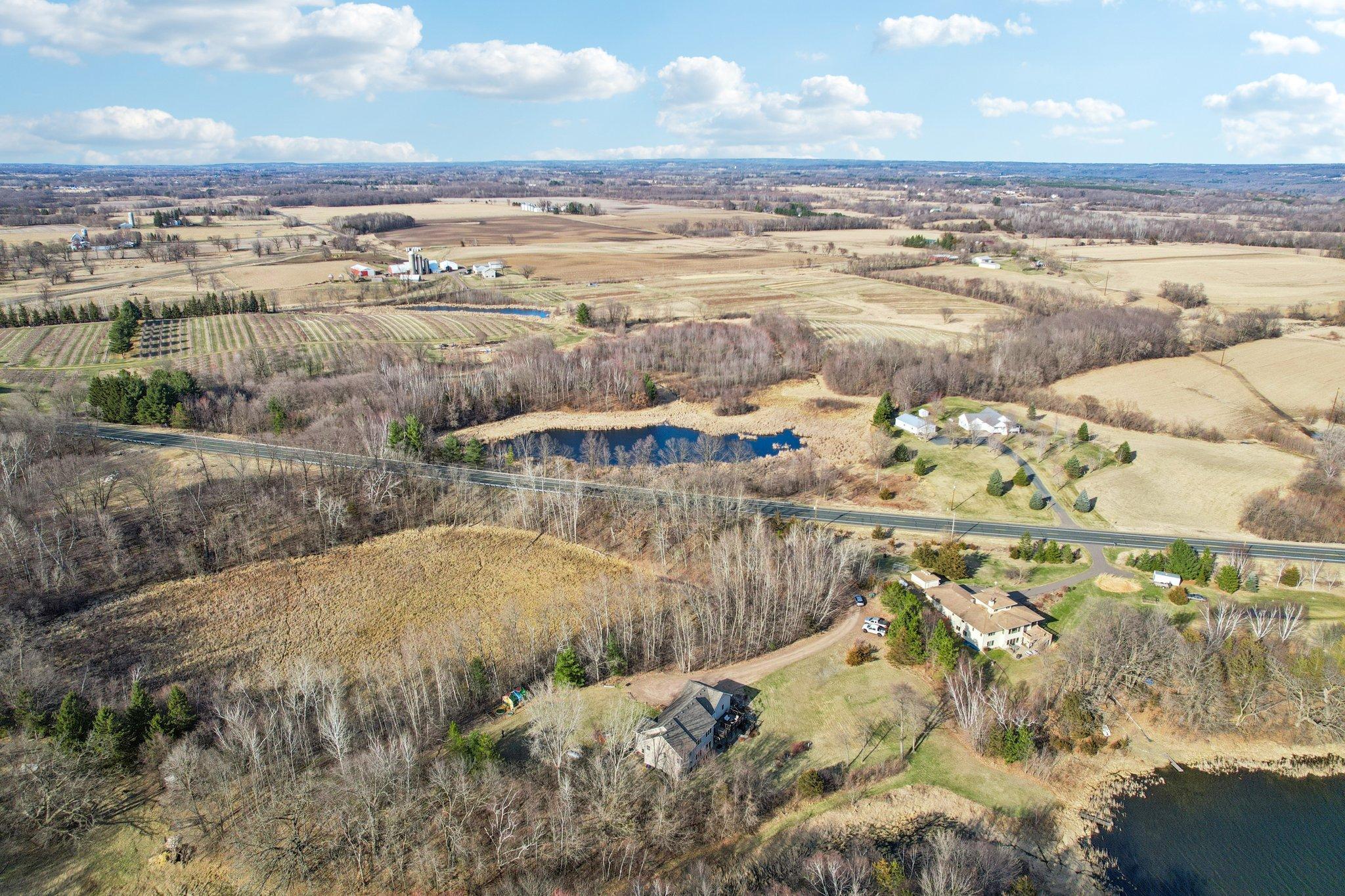 63-web-or-mls-Pleasant Valley Rd-S0804-063.jpg