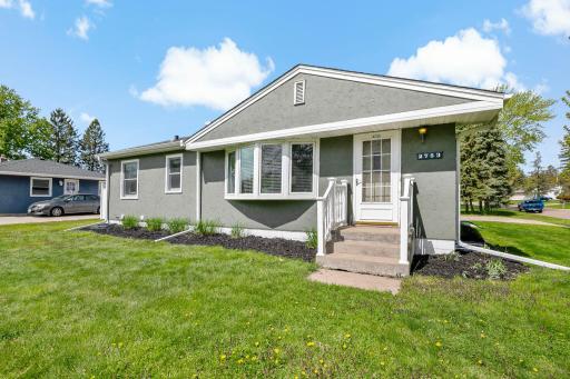 1-web-or-mls-2753 Delaware Ave, North Saint Paul, MN20260508_0002.jpg