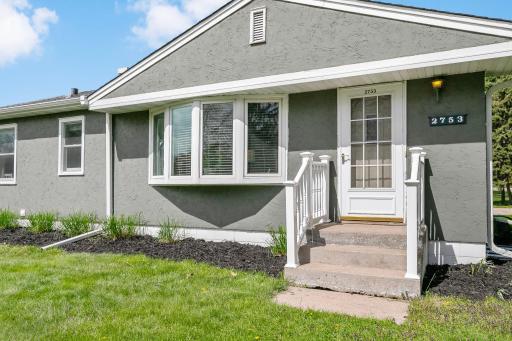 49-web-or-mls-2753 Delaware Ave, North Saint Paul, MN20260508_0001.jpg