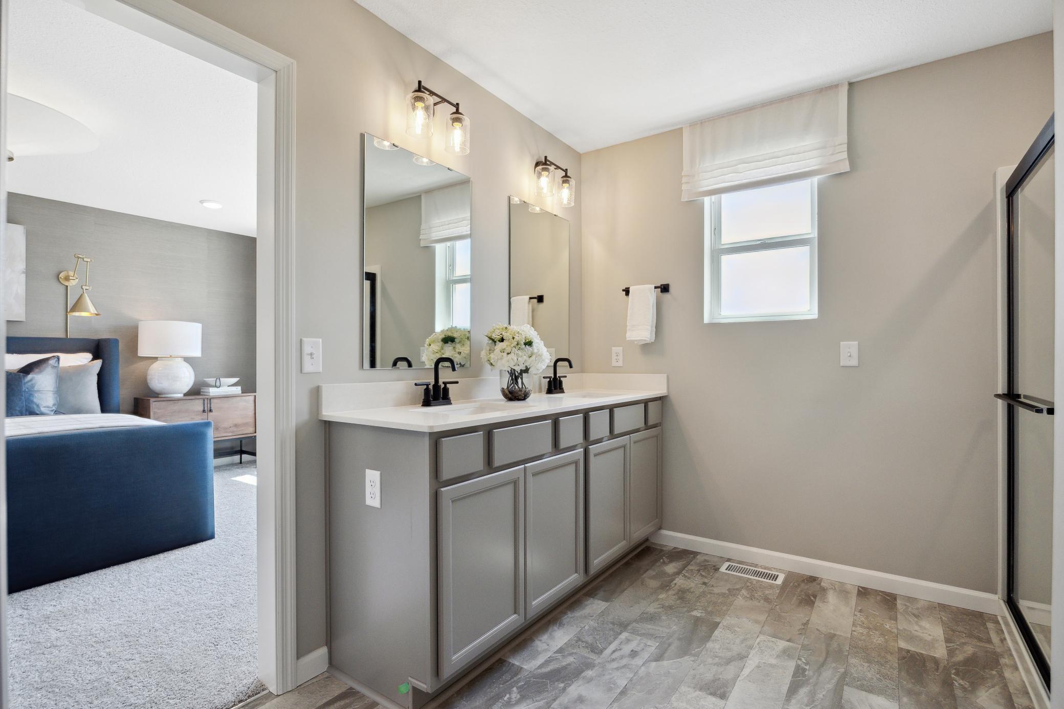 Luxury primary bathroom
