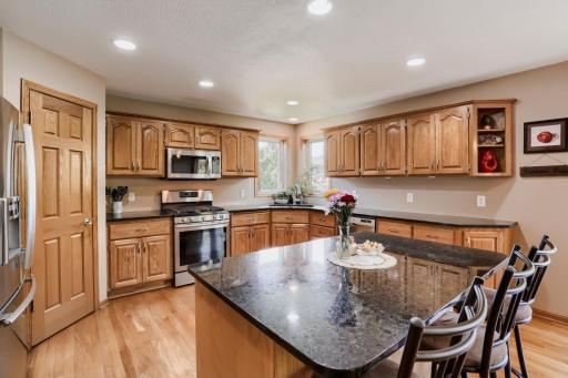 6612 210th Lane N, Forest Lake, MN 55025