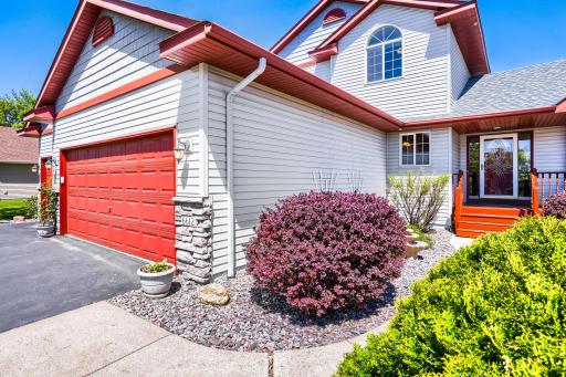 6612 210th Lane N, Forest Lake, MN 55025