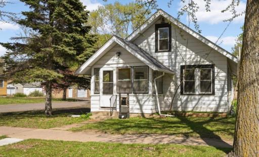 Make this home your address as it has it all! Washer and dryer in the basement, upper level can be your main bedroom, the home has an extra family room in the basement and extra space for a work out space and craft projects!