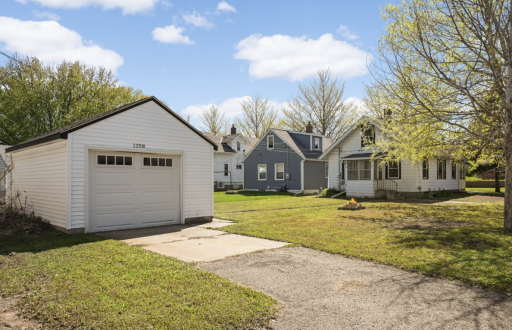 1258 Farrington Street, Saint Paul, MN 55117