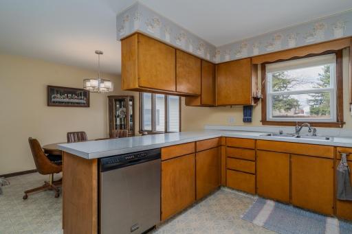 SWP-7308215.jpg