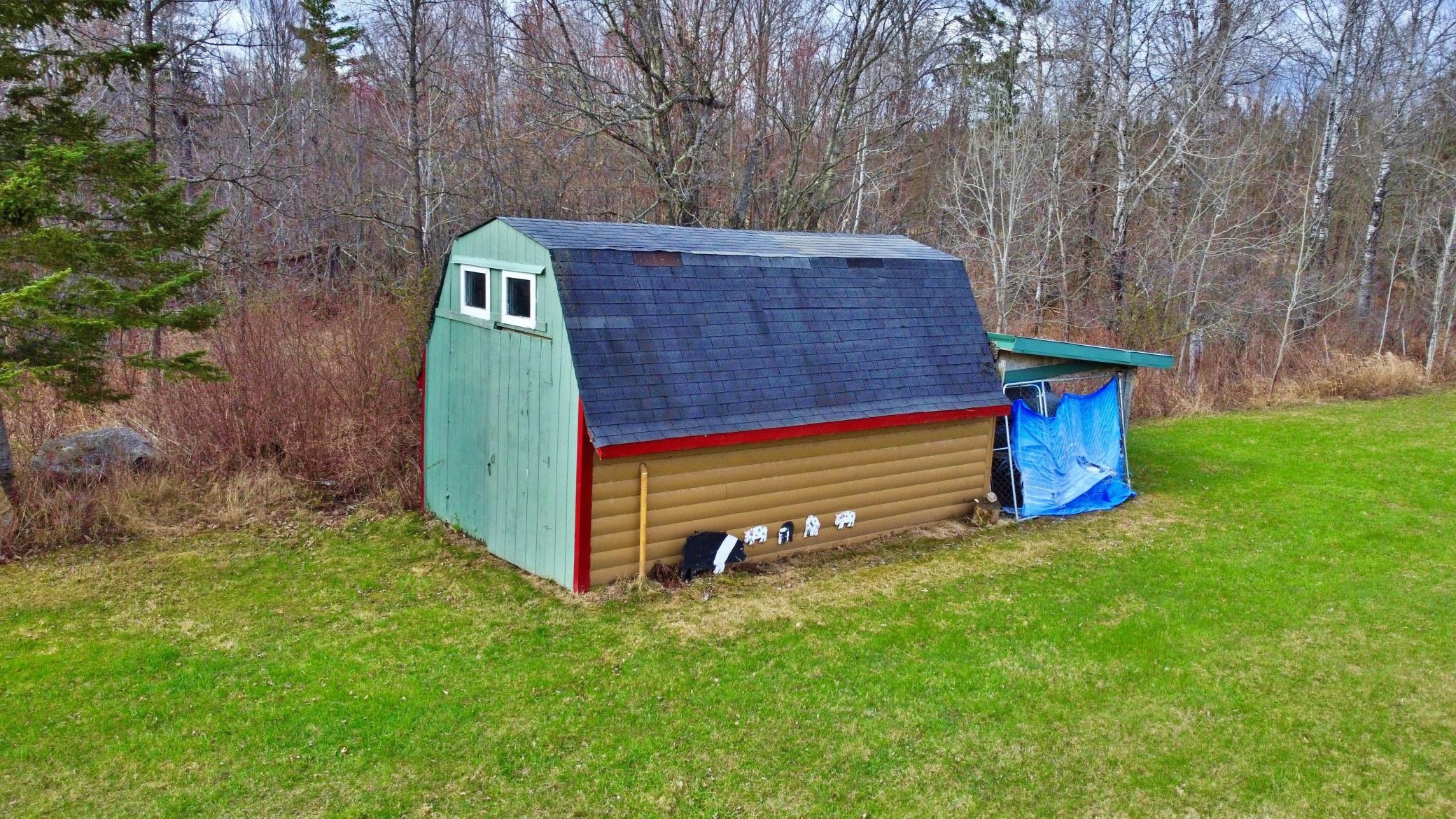 Shed.jpg
