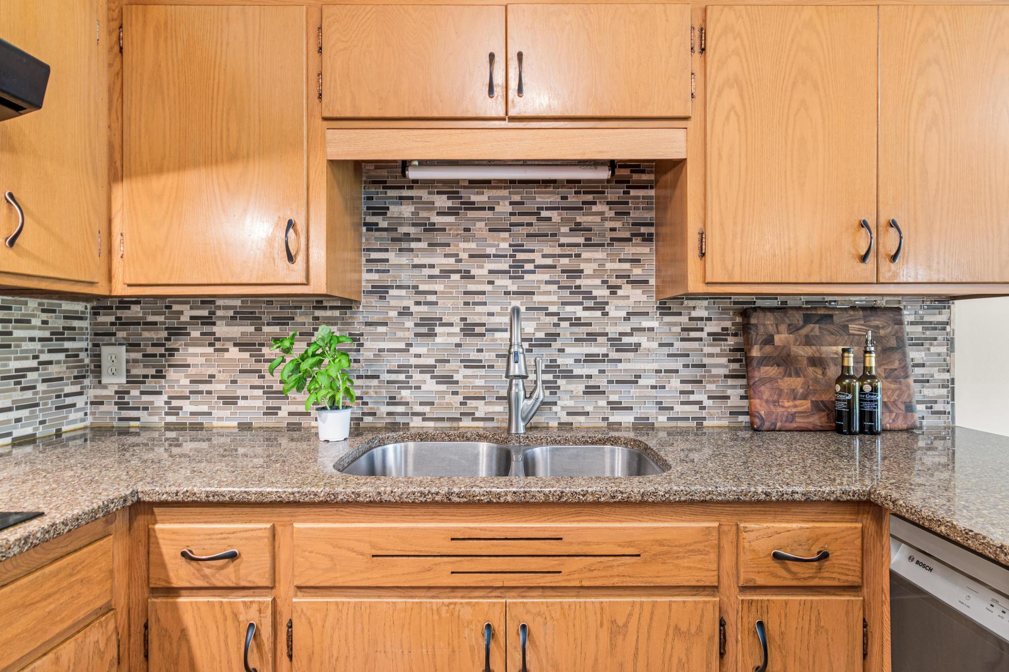 4230 Maple Ln, Minnetonka-14.jpg