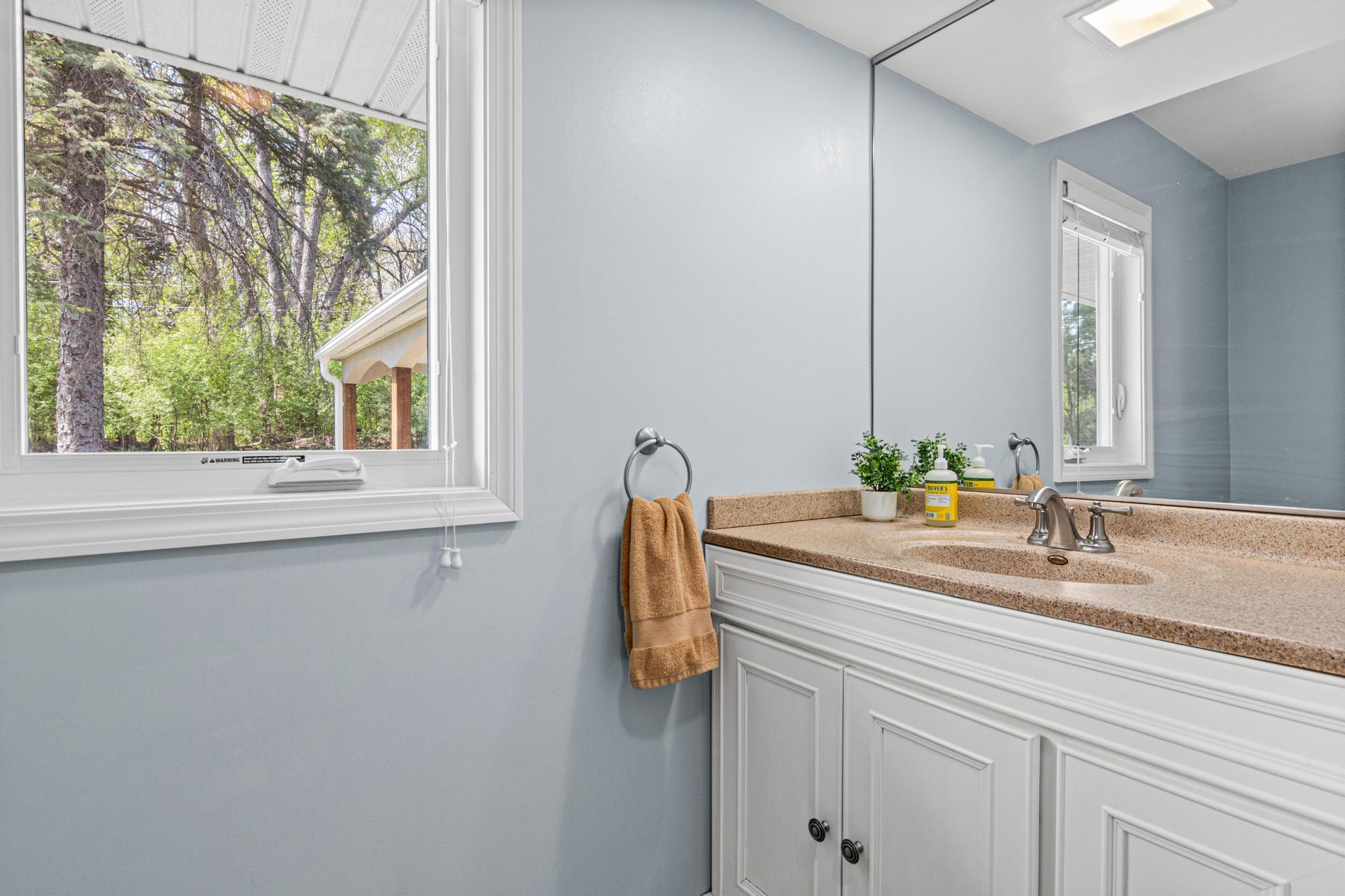 4230 Maple Ln, Minnetonka-30.jpg
