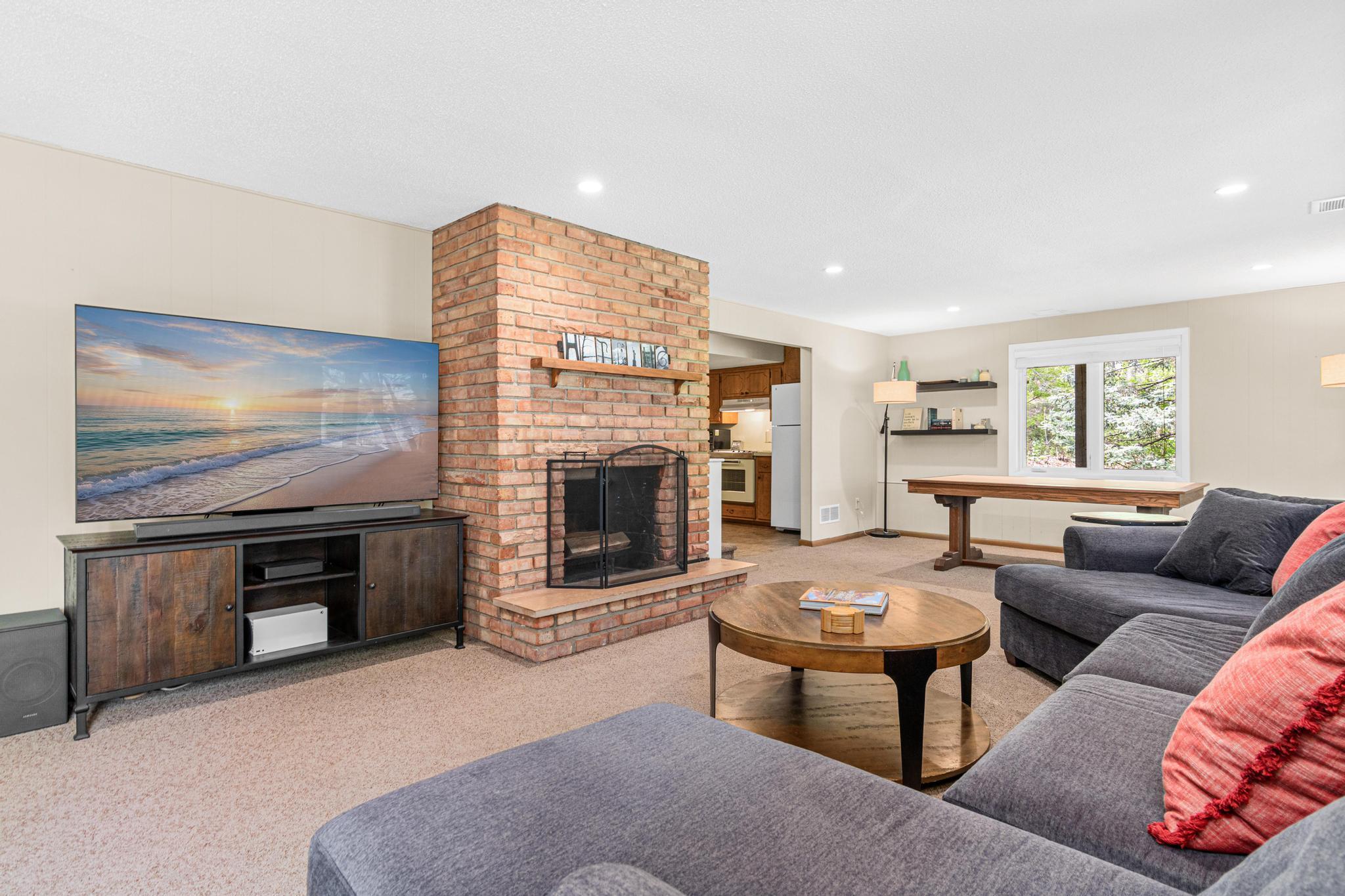 4230 Maple Ln, Minnetonka-3.jpg