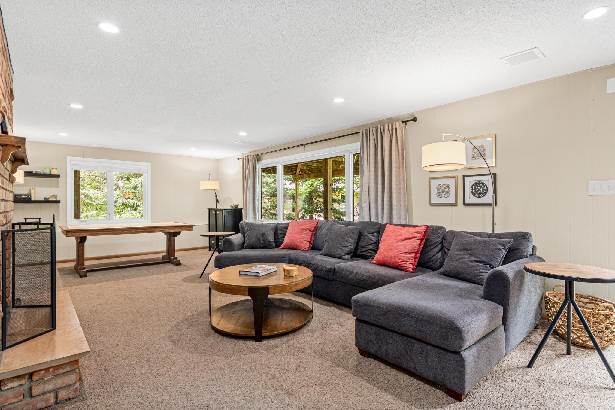 4230 Maple Ln, Minnetonka-2.jpg