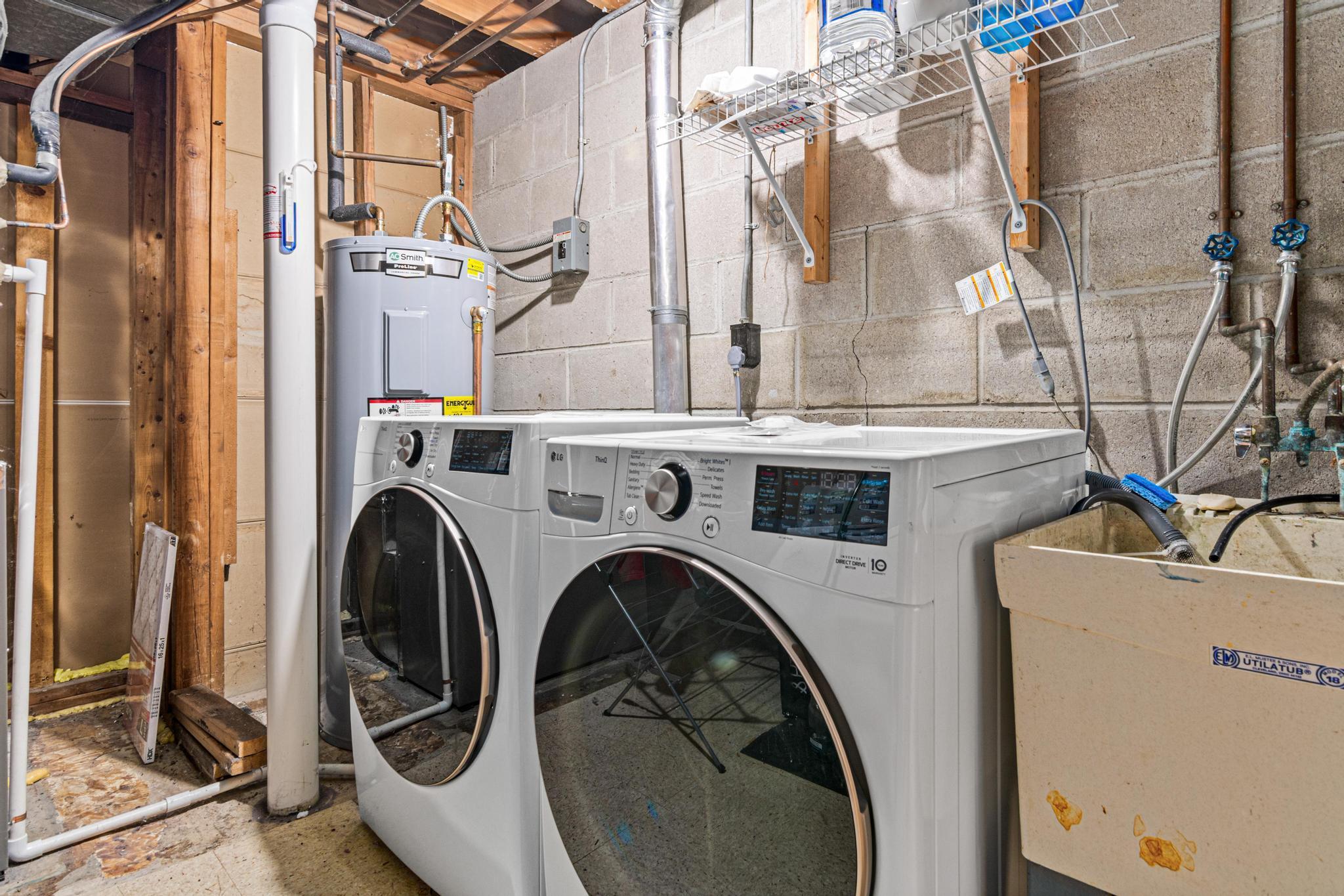 4230 Maple Ln, Minnetonka-33.jpg