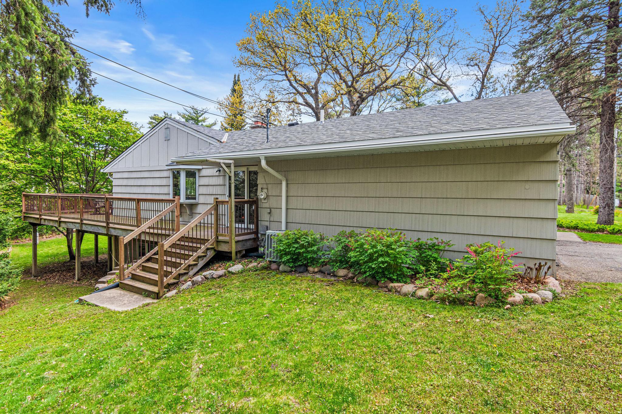 4230 Maple Ln, Minnetonka-41.jpg