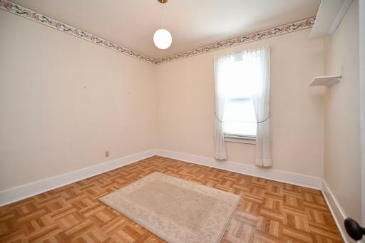 671 E King Street, Winona, MN 55987