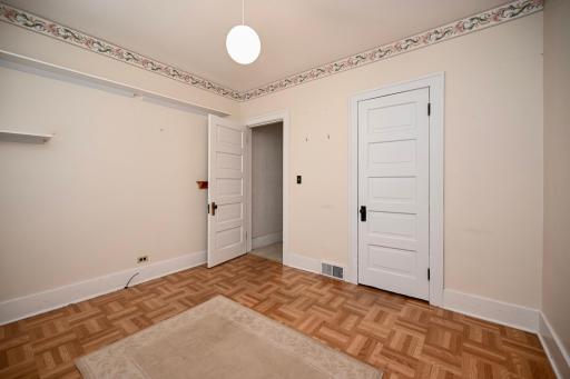 671 E King Street, Winona, MN 55987