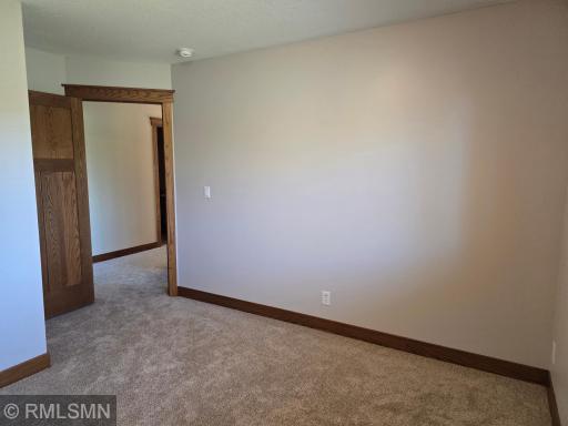 38270 Everett Avenue, North Branch, MN 55056