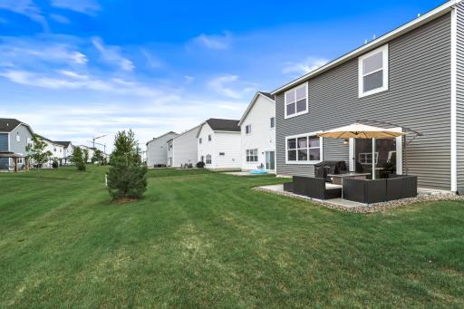 6822 102nd Street S, Cottage Grove, MN 55016