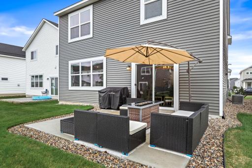 6822 102nd Street S, Cottage Grove, MN 55016
