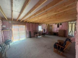 Pole Build living quarters.jpg