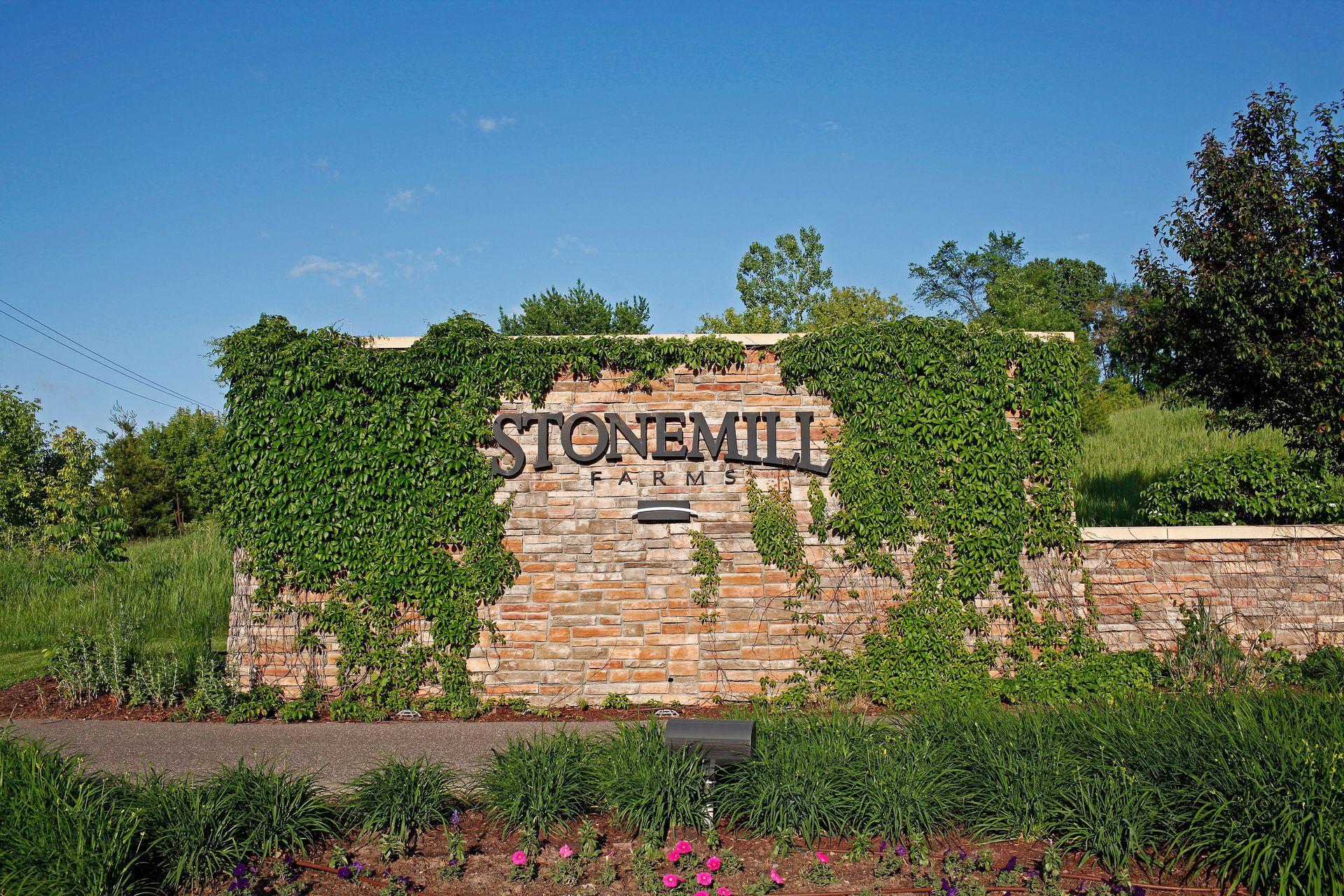 Stonemill Farms Entry