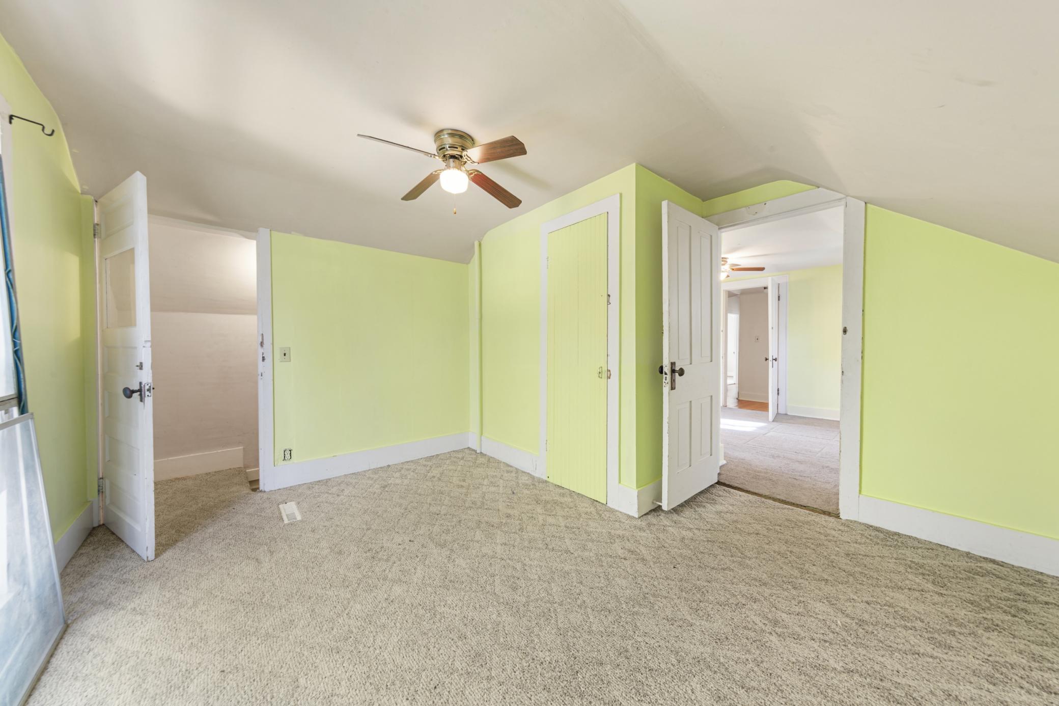 38 bedroom 6.jpg