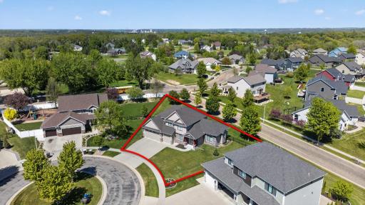 1721 Echo Ridge Street SW, Rochester, MN 55902
