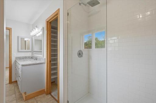 13 Cliff Ridge Court, Hudson, WI 54016