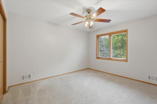13 Cliff Ridge Court, Hudson, WI 54016