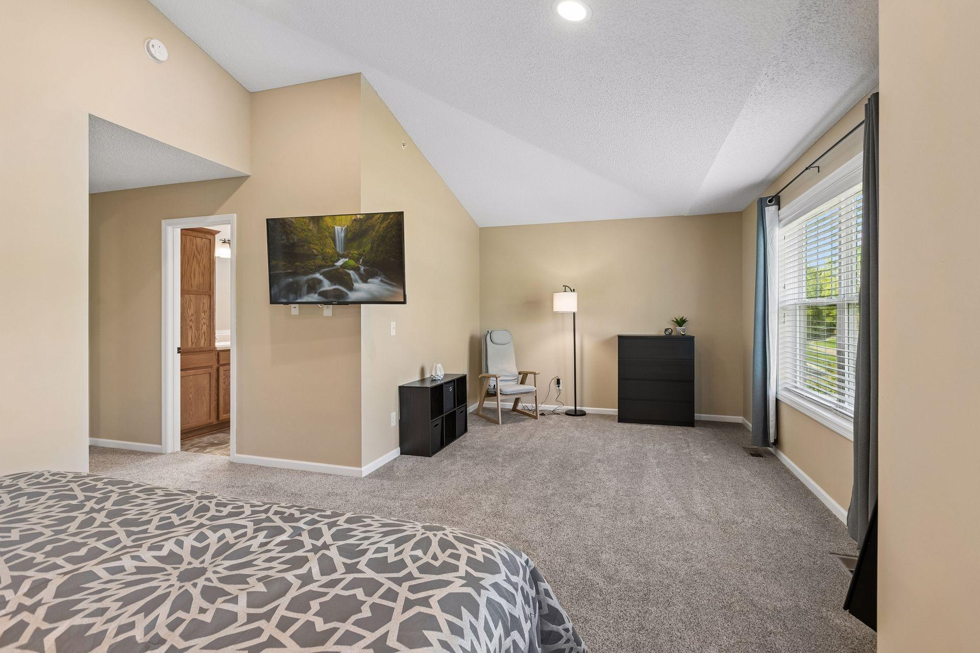 Masterbedroom 3.jpg