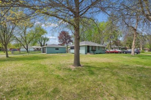 8774 Hale Avenue S, Cottage Grove, MN 55016
