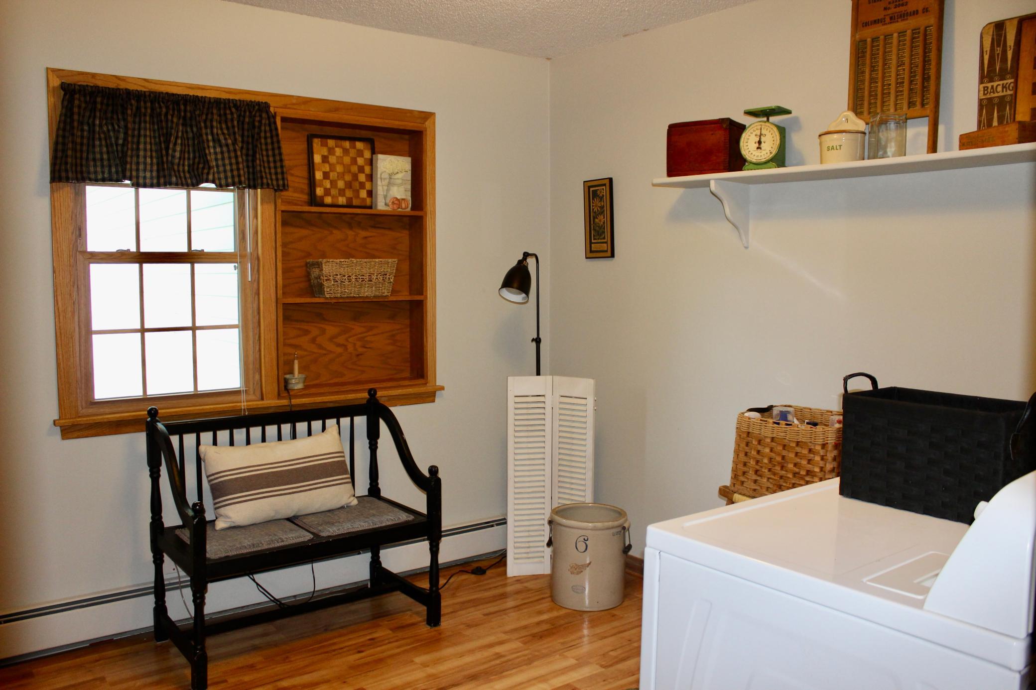 3rd Bedroom (currently used as laundry)