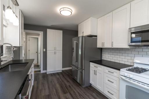 1224 6th Street E, Saint Paul, MN 55106