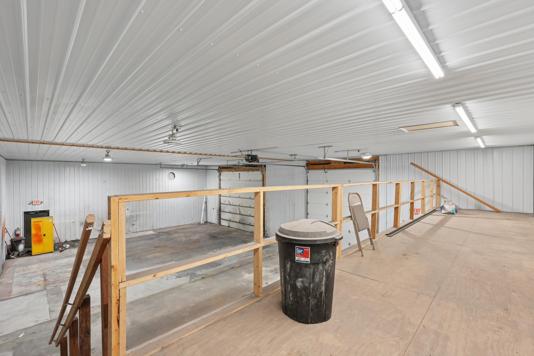 Mezzanine 4.jpg