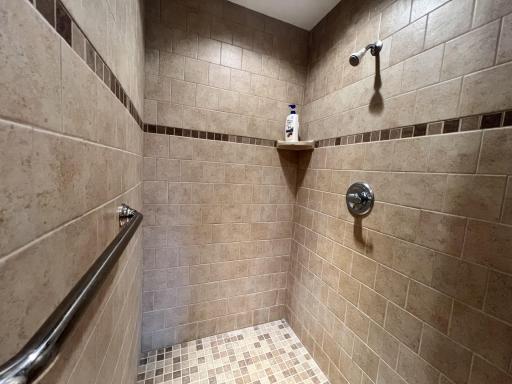 1500 Mc Auliffe Place NW, Alexandria, MN 56308