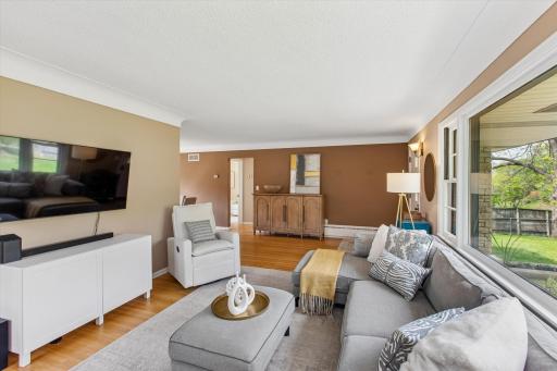 9509 Briar Circle, Bloomington, MN 55437