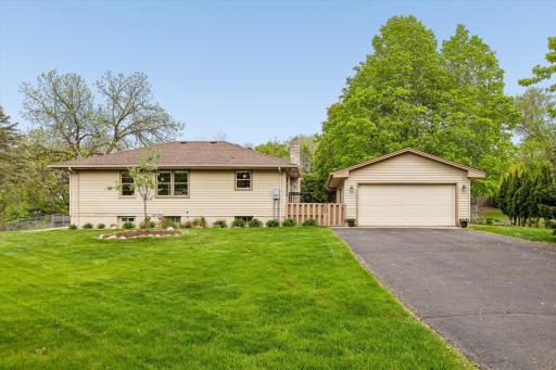 9509 Briar Circle, Bloomington, MN 55437