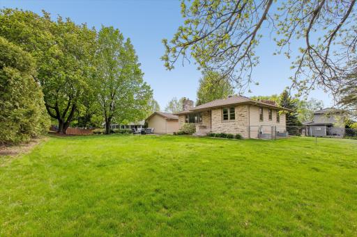 9509 Briar Circle, Bloomington, MN 55437