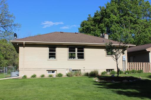 9509 Briar Circle, Bloomington, MN 55437