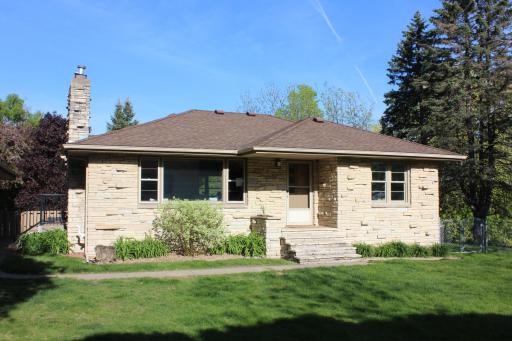 9509 Briar Circle, Bloomington, MN 55437