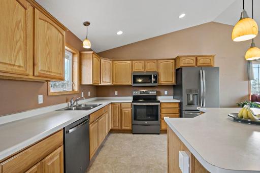 3807 Valley View Drive NE, Bemidji, MN 56601