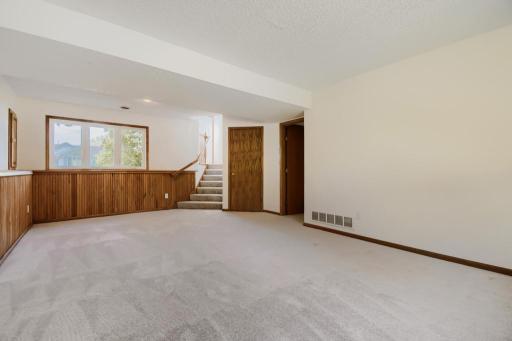 122 Alva Street - MLS Sized - 009 - 09 Living Room.jpg
